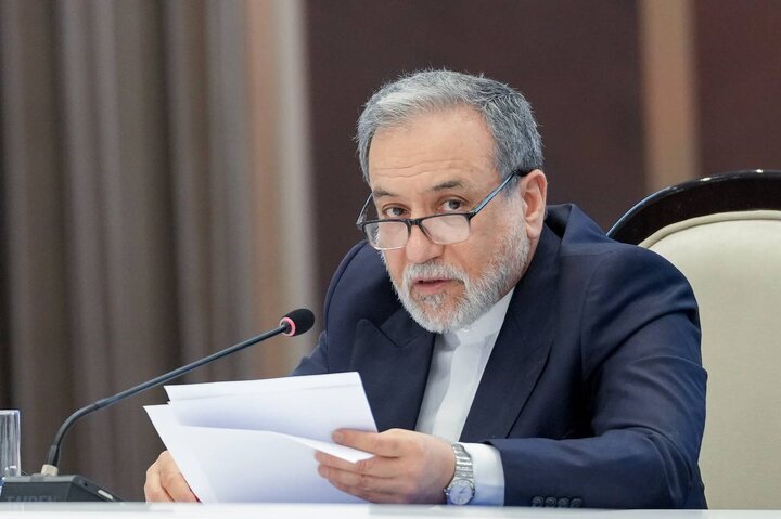 پاسخ عراقچی به عملیات اقتصادی علیه ایران